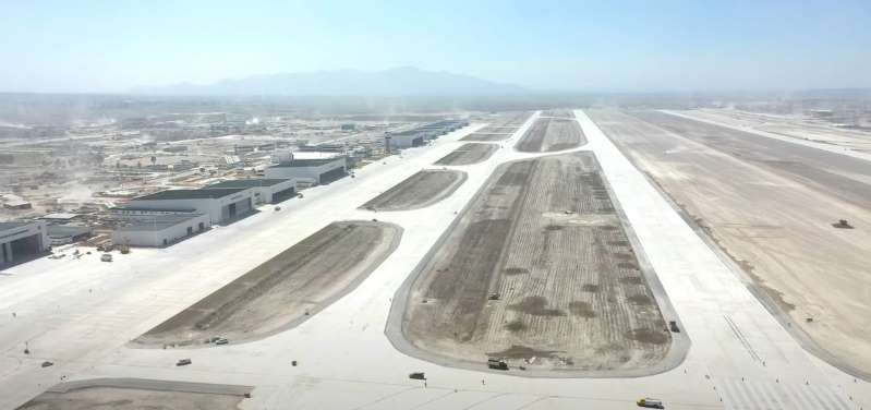 Avances en la construcción del Aeropuerto de Santa Lucía.